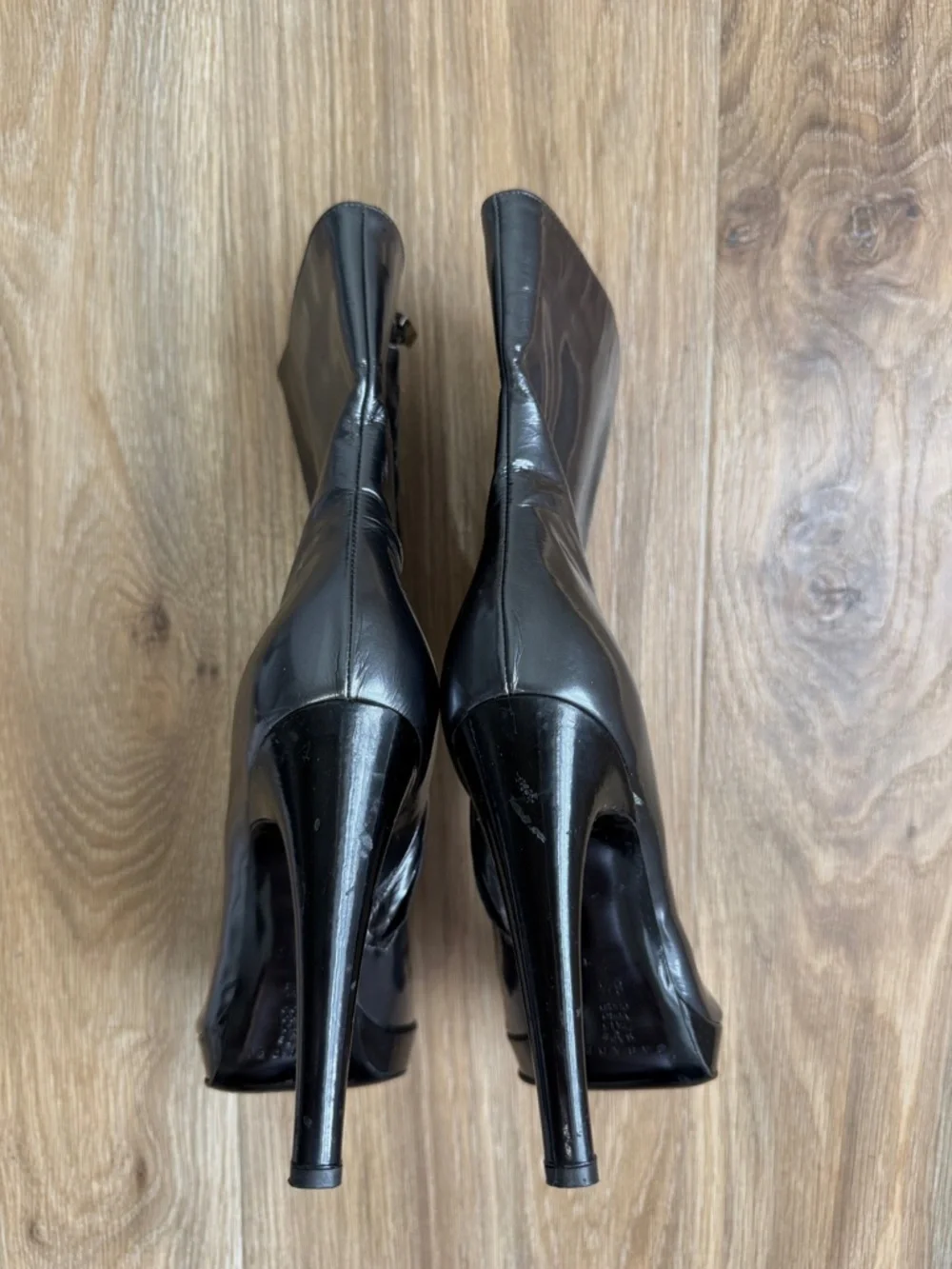 Casadei Black Patent Leather Platform Ankle Boots Size 6.5 Italy - Picture 6 of 9